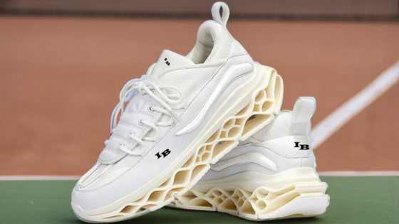 Boujie 2's – Cloud White